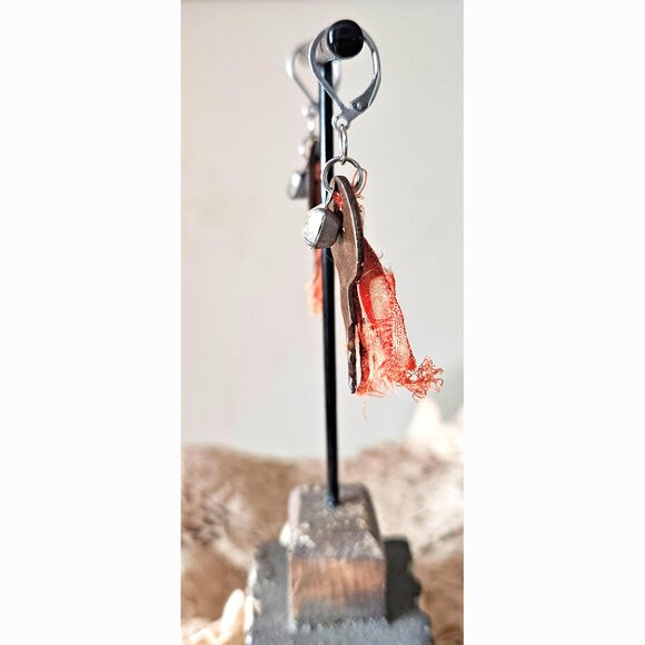 Vintage Rusty Key Earrings Rhinestones Sari Silk Silver Stainless Steel Findings - Picture 8 of 11